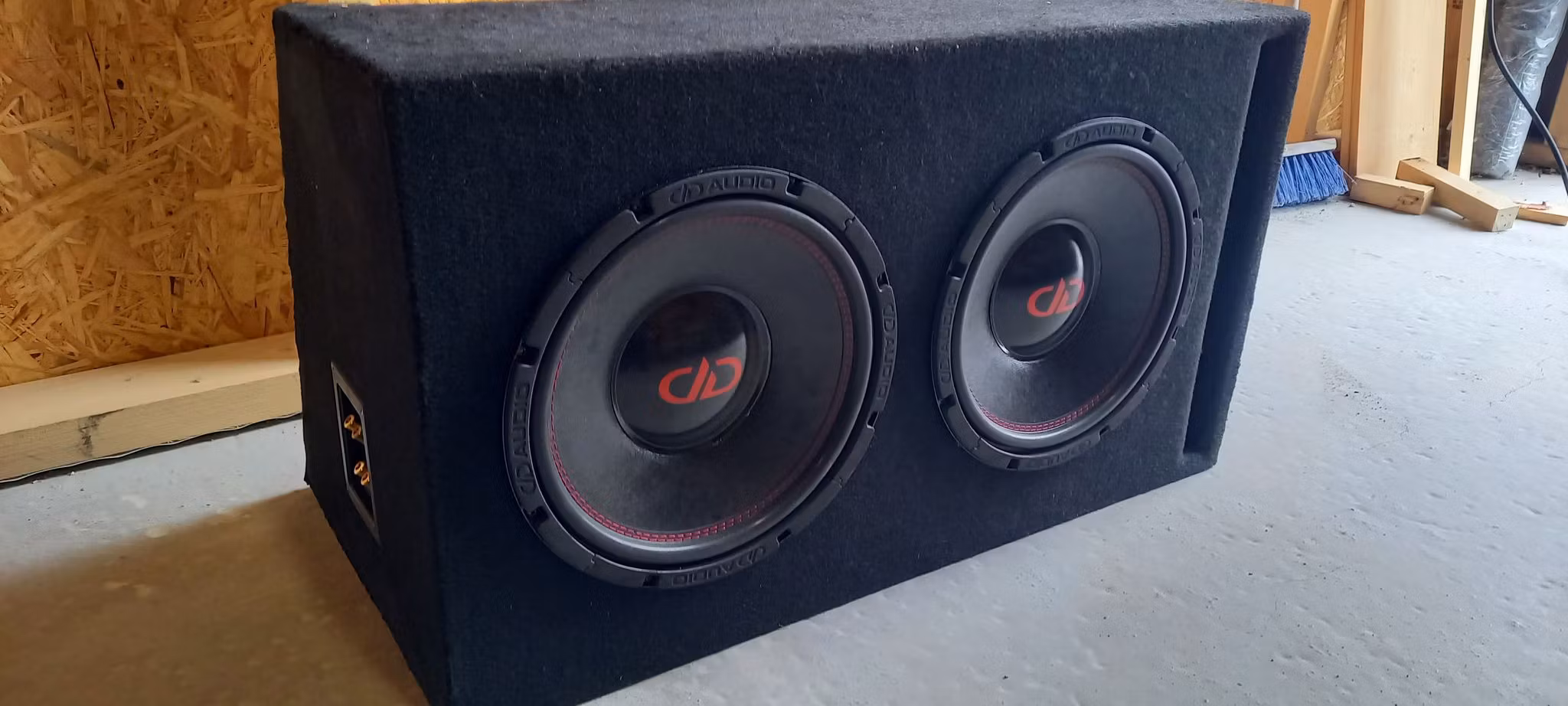 DD Audio Redline 112s4  2x12
