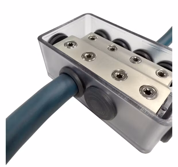 FOUR 4-600440 STAGE 2 DISTRIBUTION BLOCK, 4X50MM2 TO 4X25MM2