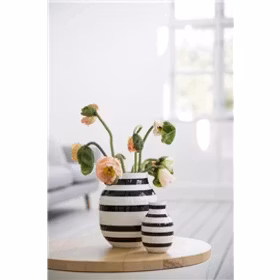 Omaggio Vas Svart 20cm