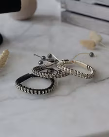 Armband tre olika färger från PD
