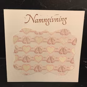 Namngivning rosa skor/hjärtan