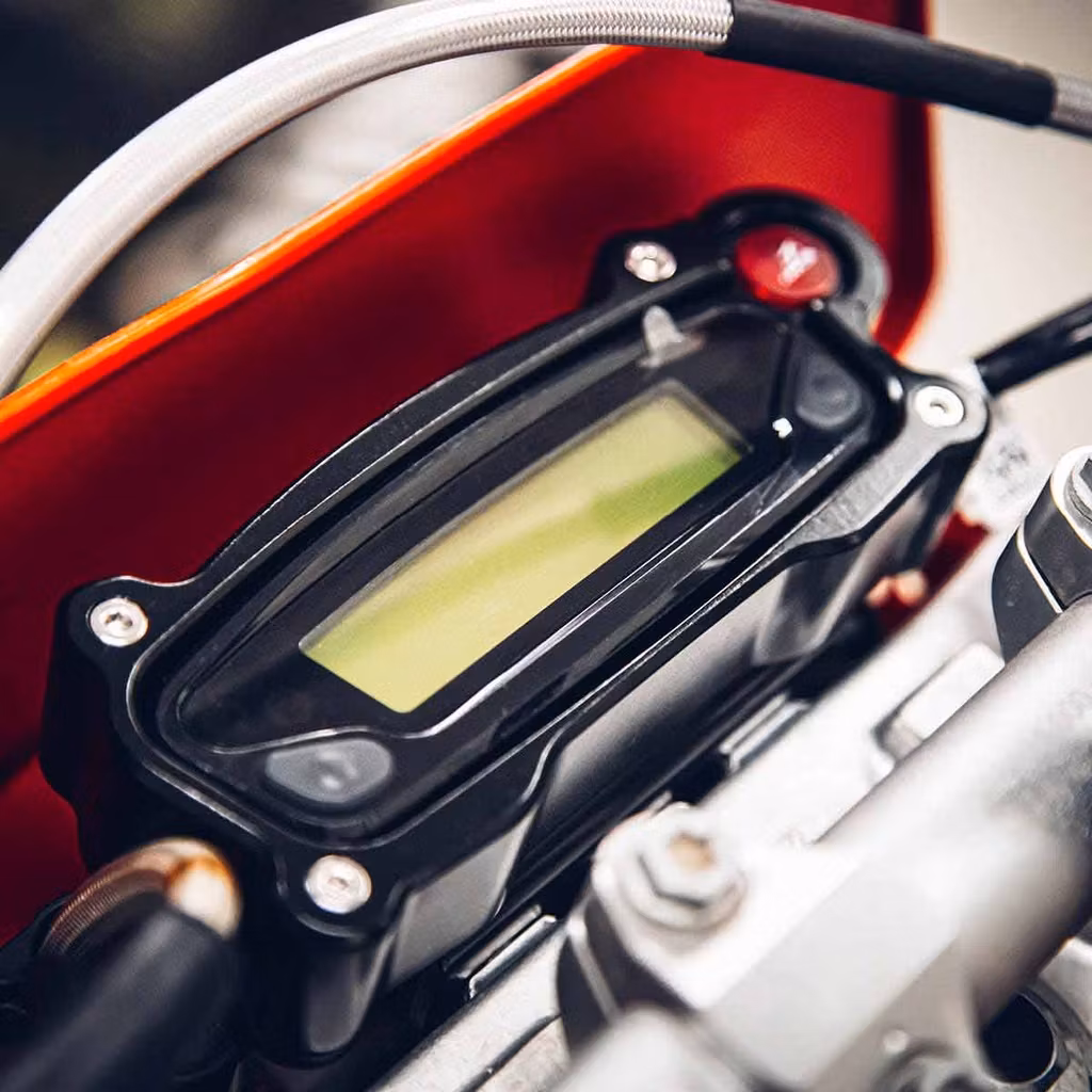X-GRIP Speedometer Guard - Hastighetsmätarskydd - GASGAS, HQV