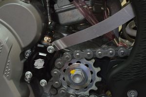 EE Slavcyl.skydd, KTM/HQ 250/300 SX/EXC/TC/TE 19-22, GG EC250/300 21-
