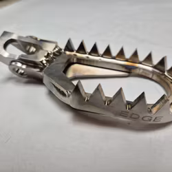 Raptor Titanium - Fotpinnar