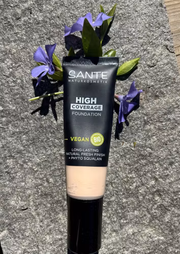 High Coverage Natural Foundation