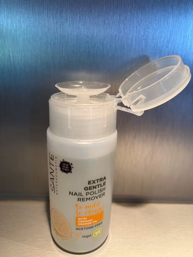 Extra Gentle Nail Polish Remover