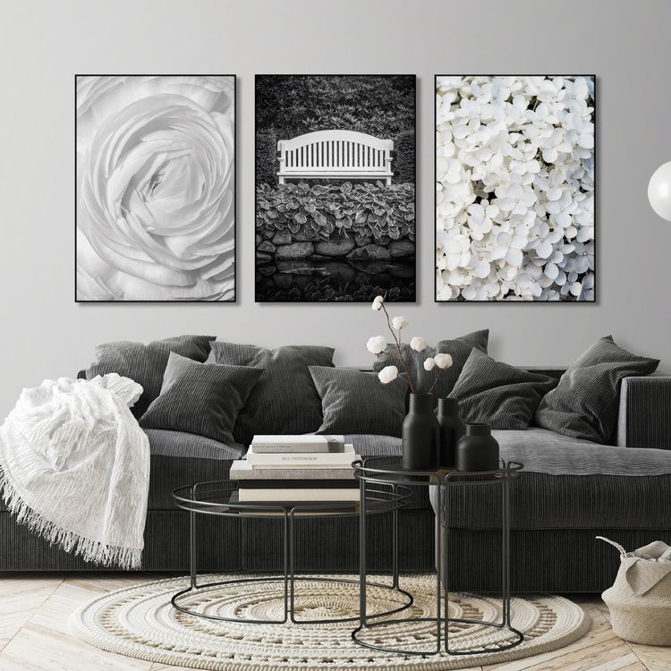 Tavelvägg white flowers posters