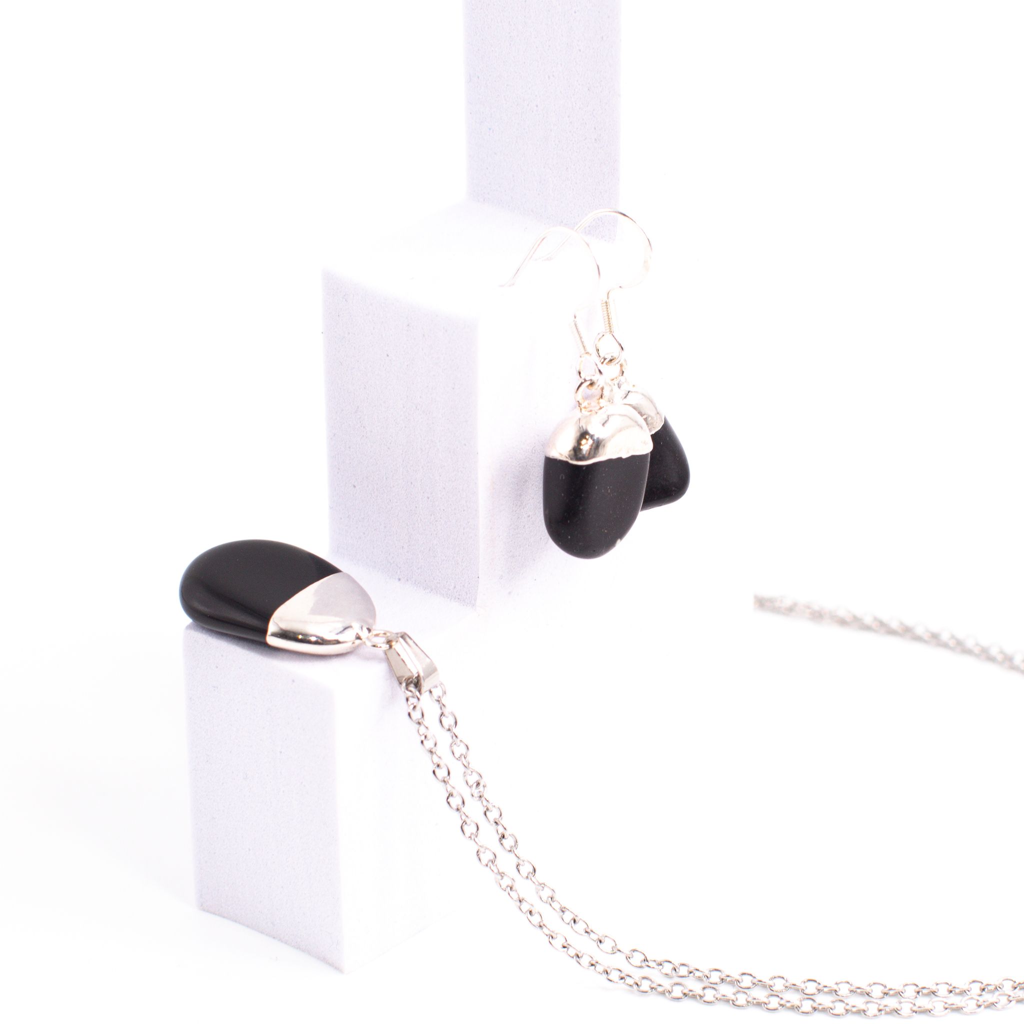 Set i Onyx, Silver