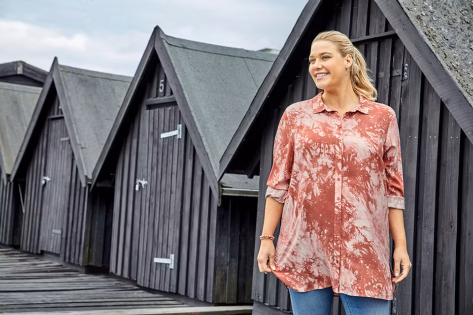 Skjortblus (40 KVAR) SLUT 28/8