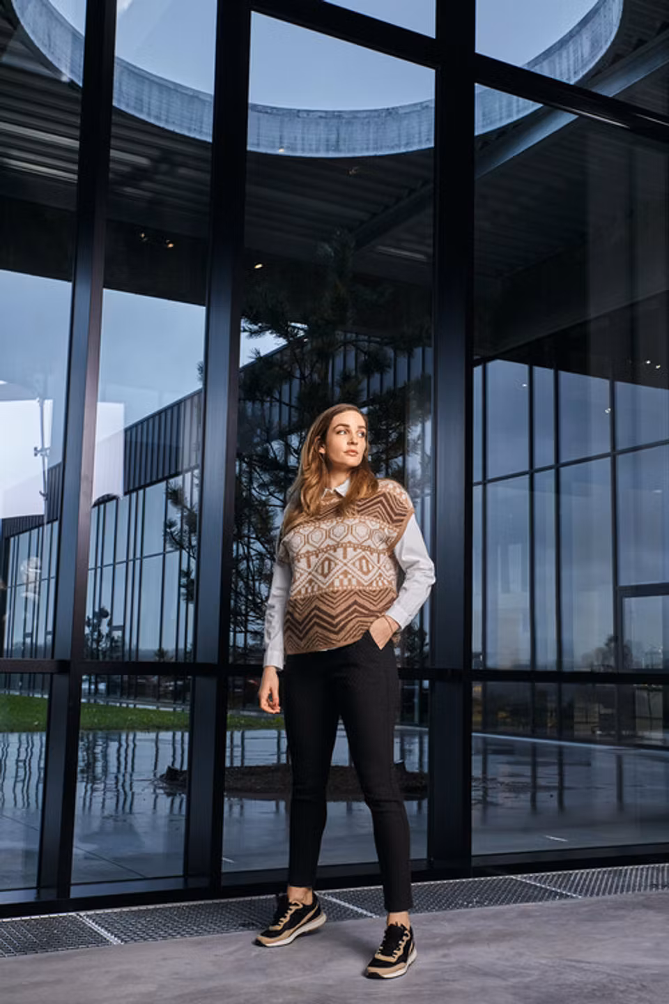 Stickad topp/väst (L, XL och 3XL kvar)