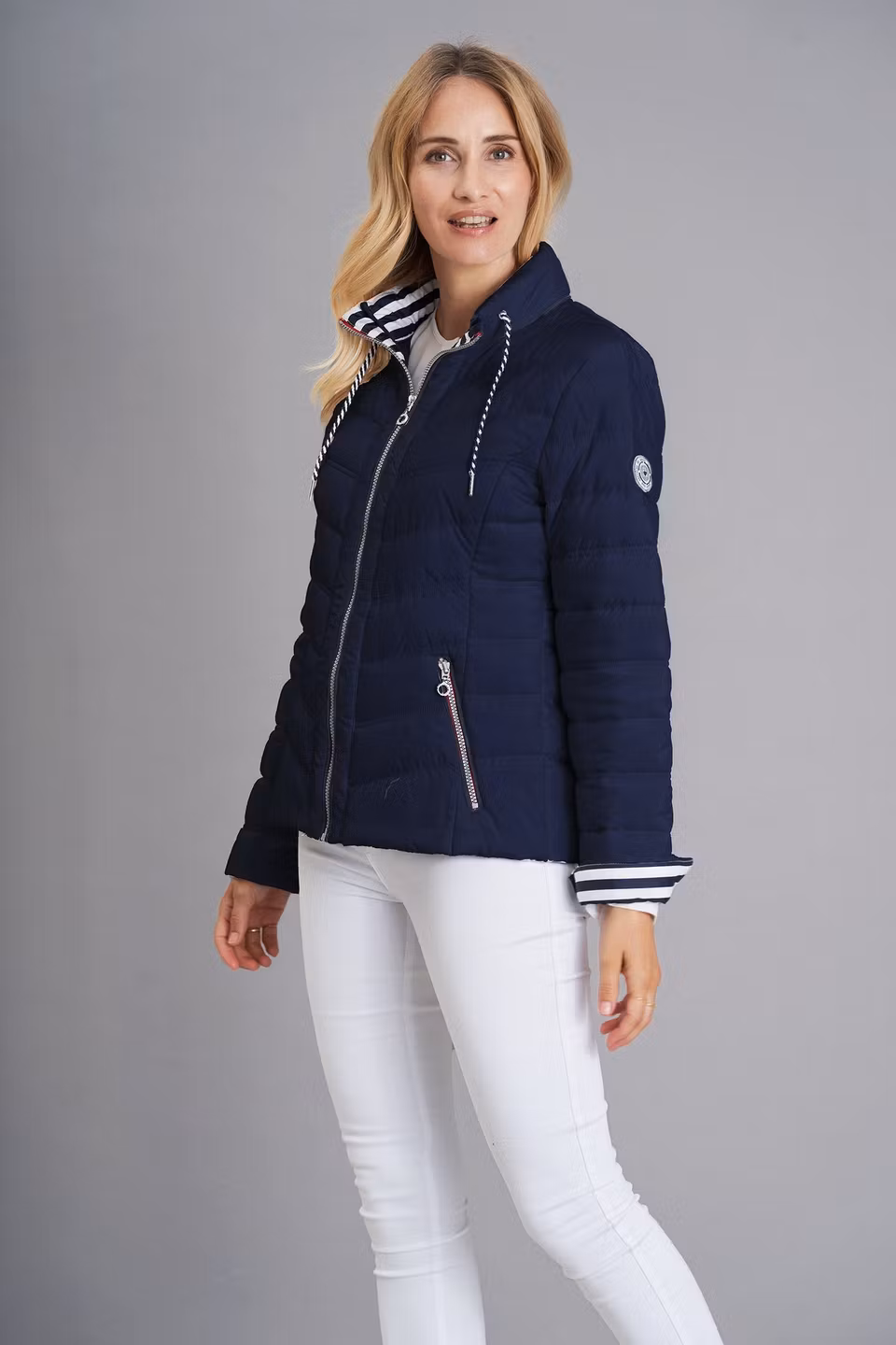 Quiltad jacka (48 KVAR) SLUT 3/7