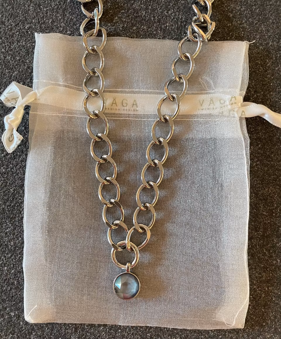 Halsband SLUT 26/5