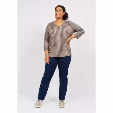 Jeans i mörk denim (44, 54, 56 KVAR)