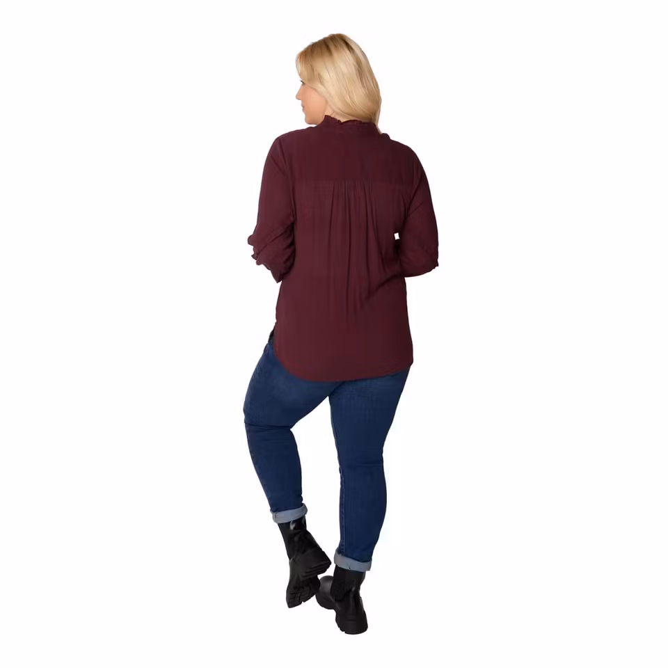 Blus (52, 54 KVAR)