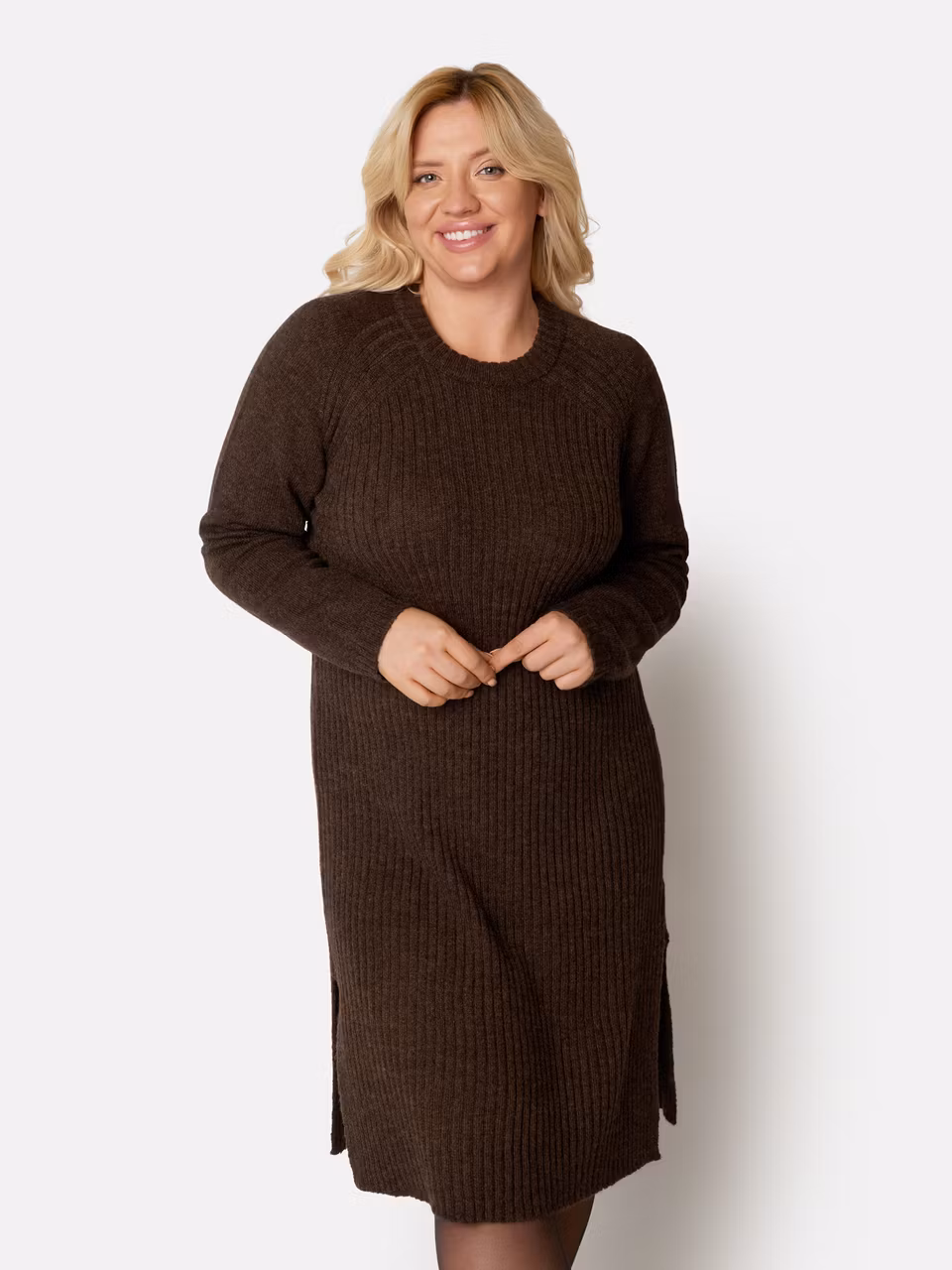 Stickad klänning (2XL KVAR) OPENH
