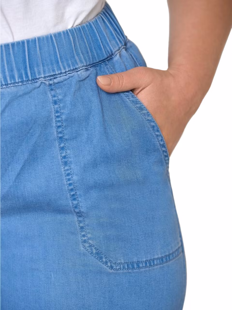 Tencel-jeans med raka ben (48, 56 KVAR)