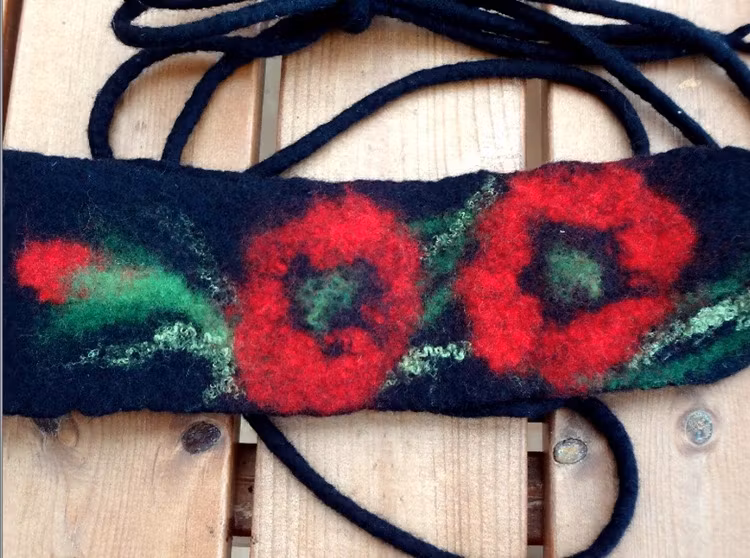 Hårband/halsband/skärp Vallmo