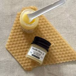 Rent Färskt Bidrottninggelé/ Pure Royal Jelly/ Gelée Royale 10 g