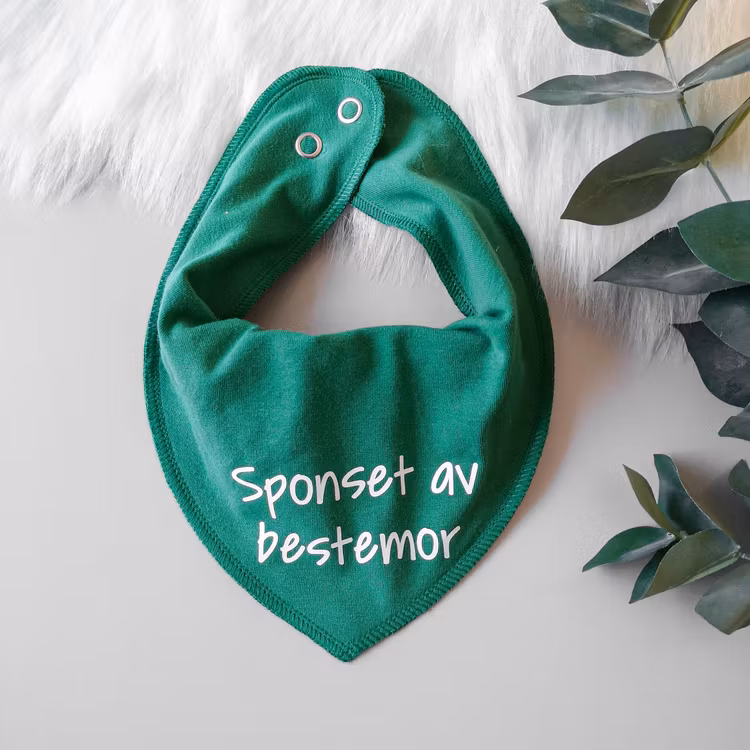 Sponset av - Smekke