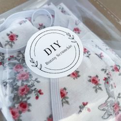 DIY - Bunny Scrunchie