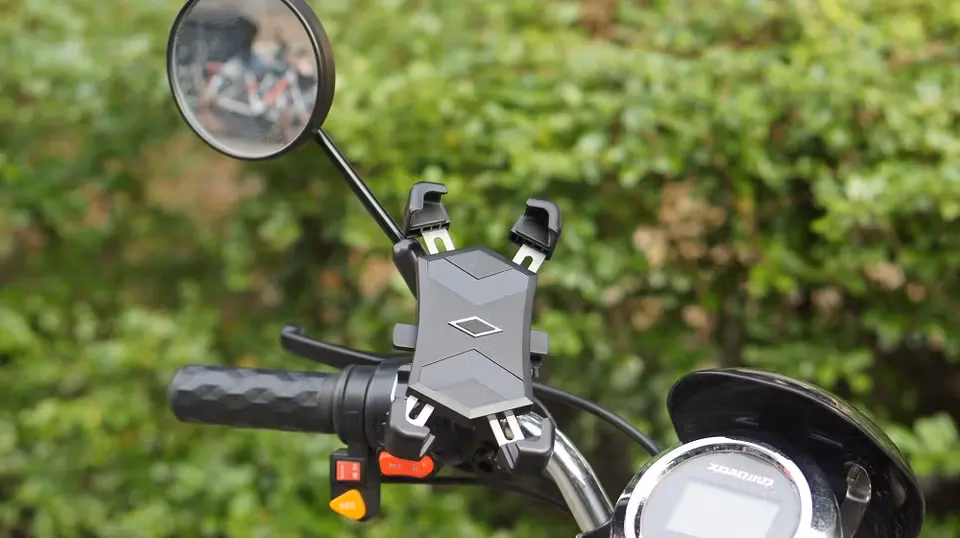 Mobiltelefonhållare för elscooter/cykel/motorcykel