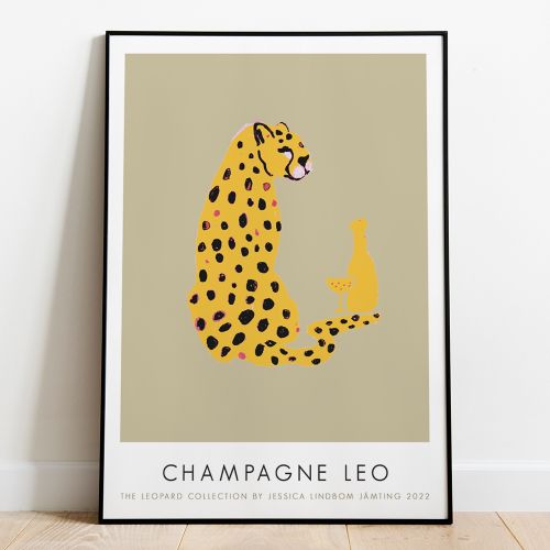 Champagne Leo  - Poster av Jessica Jämting
