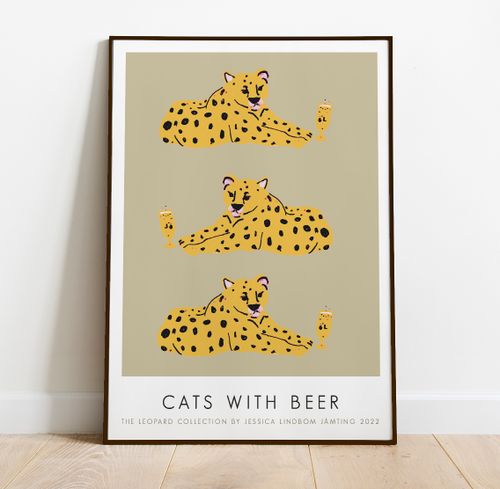 Cats with Beer - Poster av Jessica Jämting