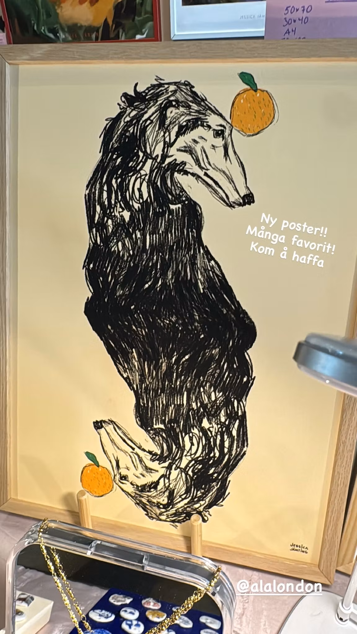 Spegelhund  –  Poster by Jessica Jämting