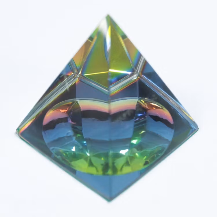 Mystisk Pyramid 60 mm