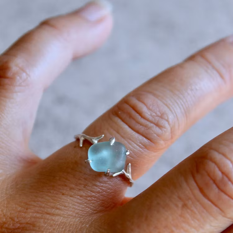 Blue Entanglement ring