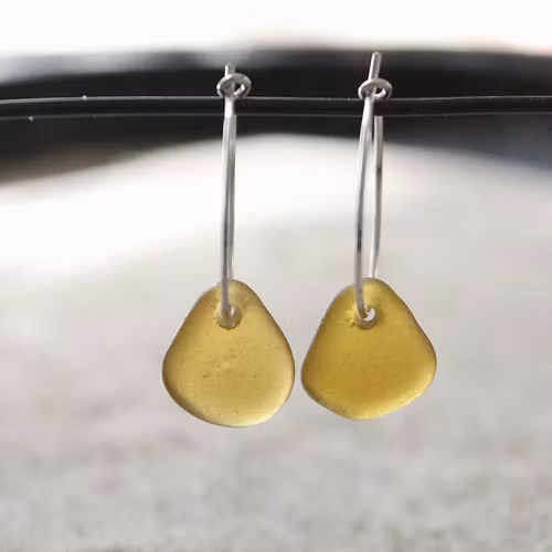 Small Loop Honey örhängen