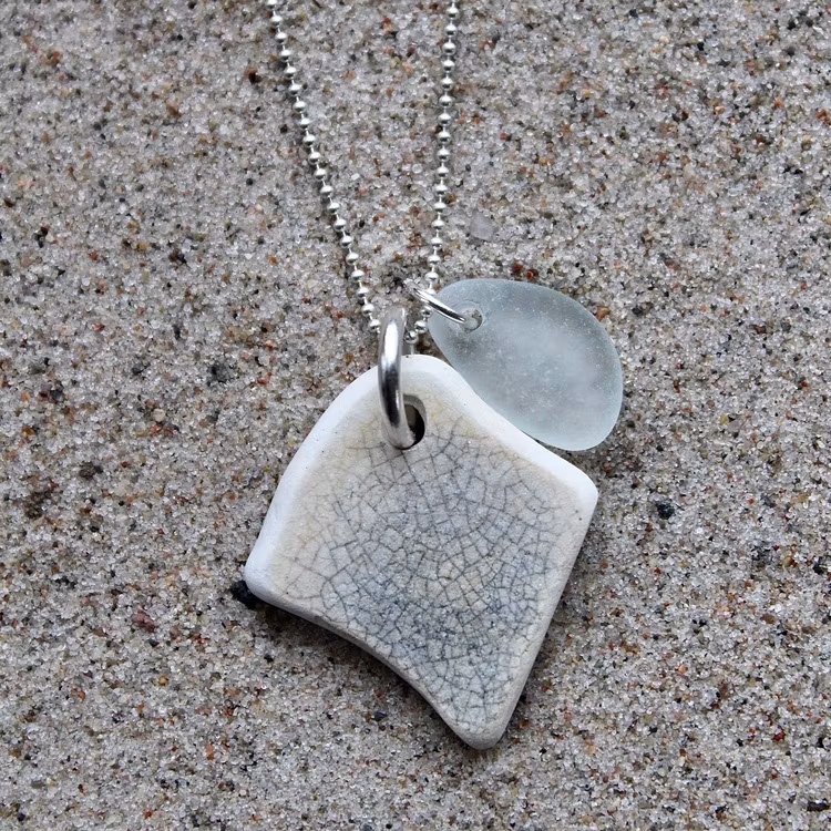 Perfect Match Timeworn Grey halsband