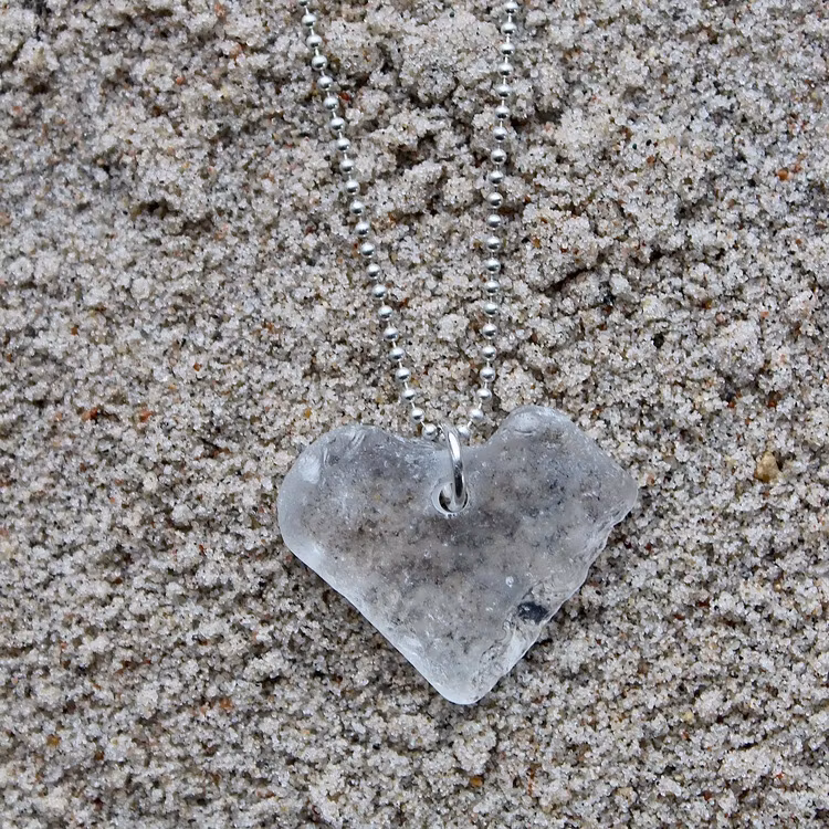 Timeworn Heart halsband