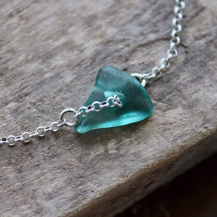 Bermuda Triangle In Blue armband