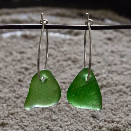 Small Loop Green Songbirds örhängen