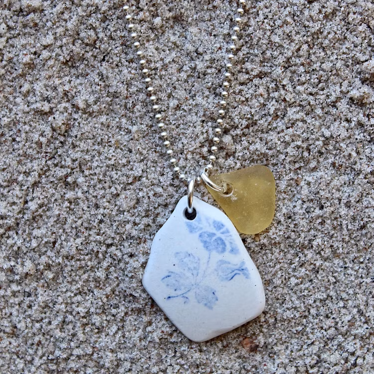 Perfect Match Swedish Midsummer halsband