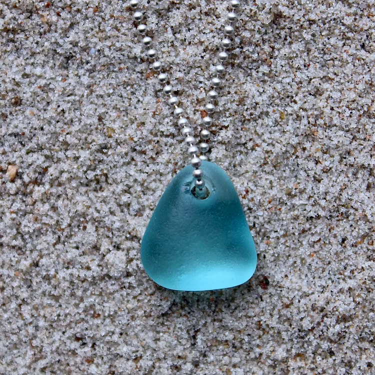 Heaven On A String halsband