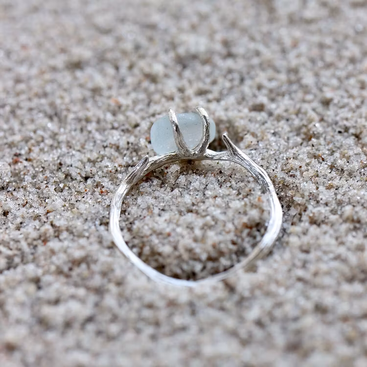 Snow White ring