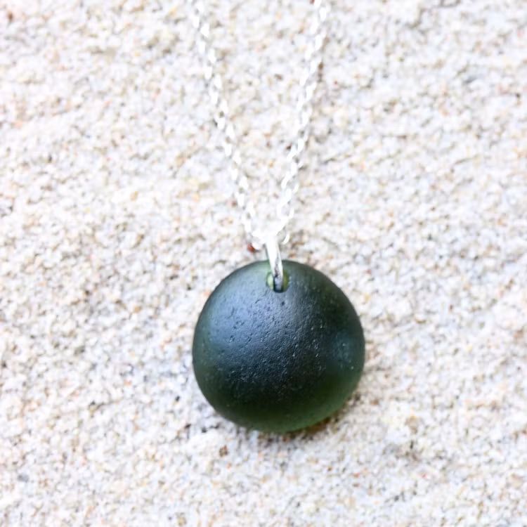 Green Dot halsband