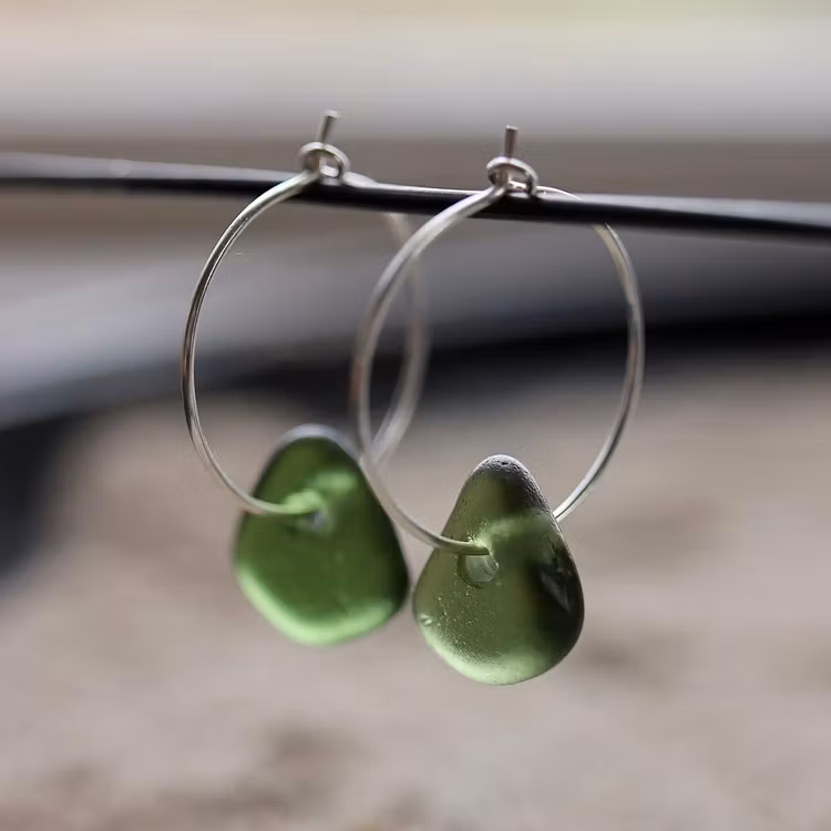 Small Loop Fantasy Forest örhängen