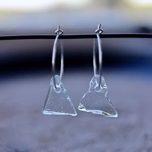 Small Loop Raw Glass örhängen