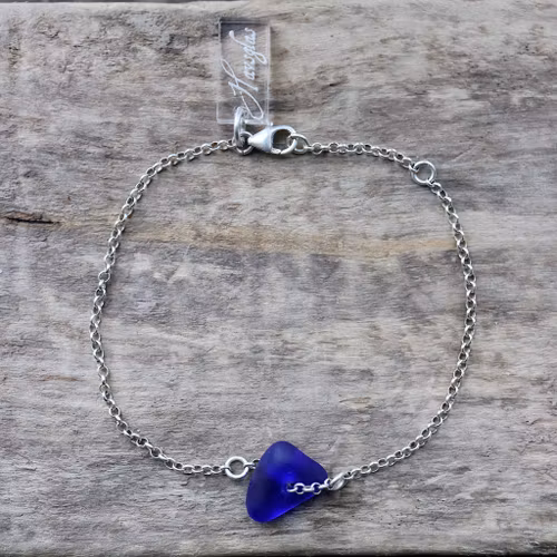 Absolutely Blue armband