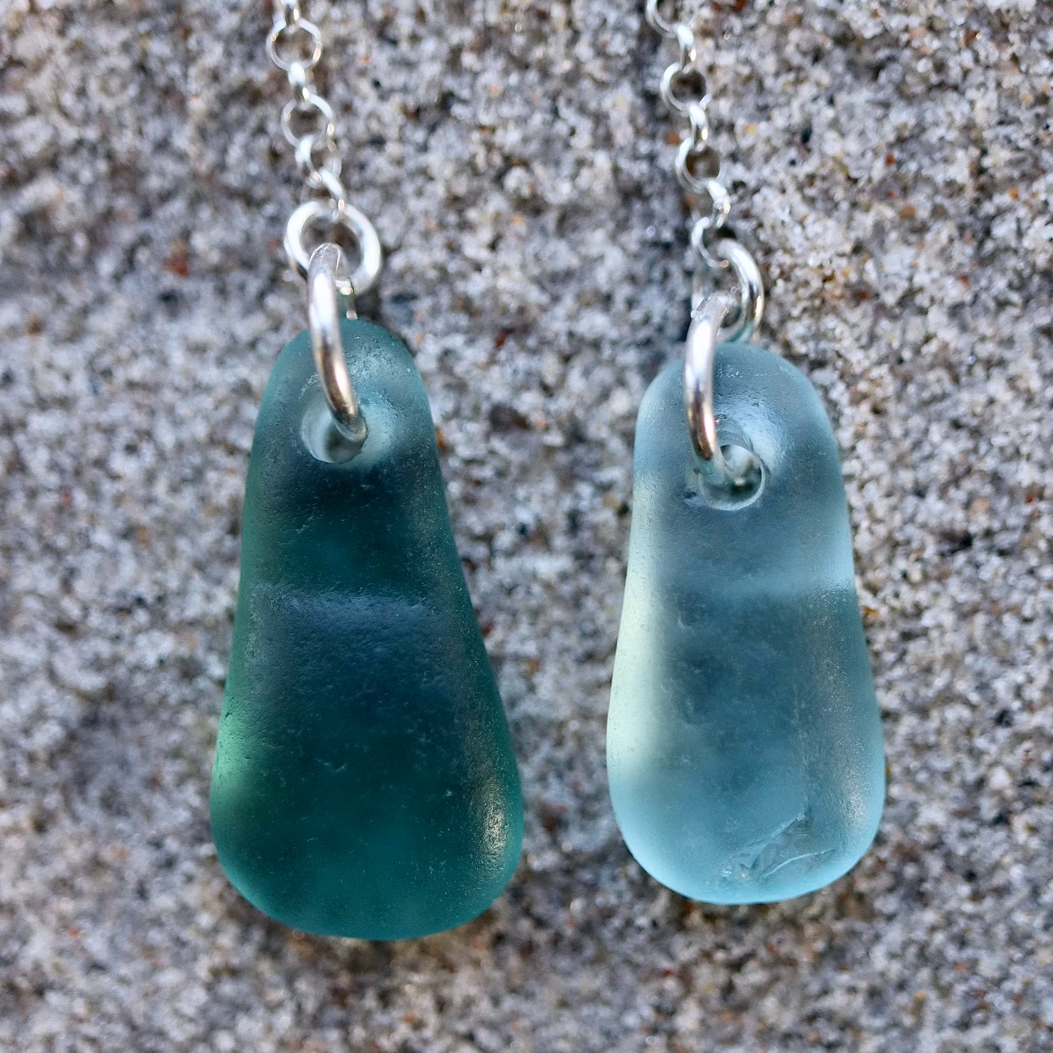 Various Shades Of The Ocean örhängen