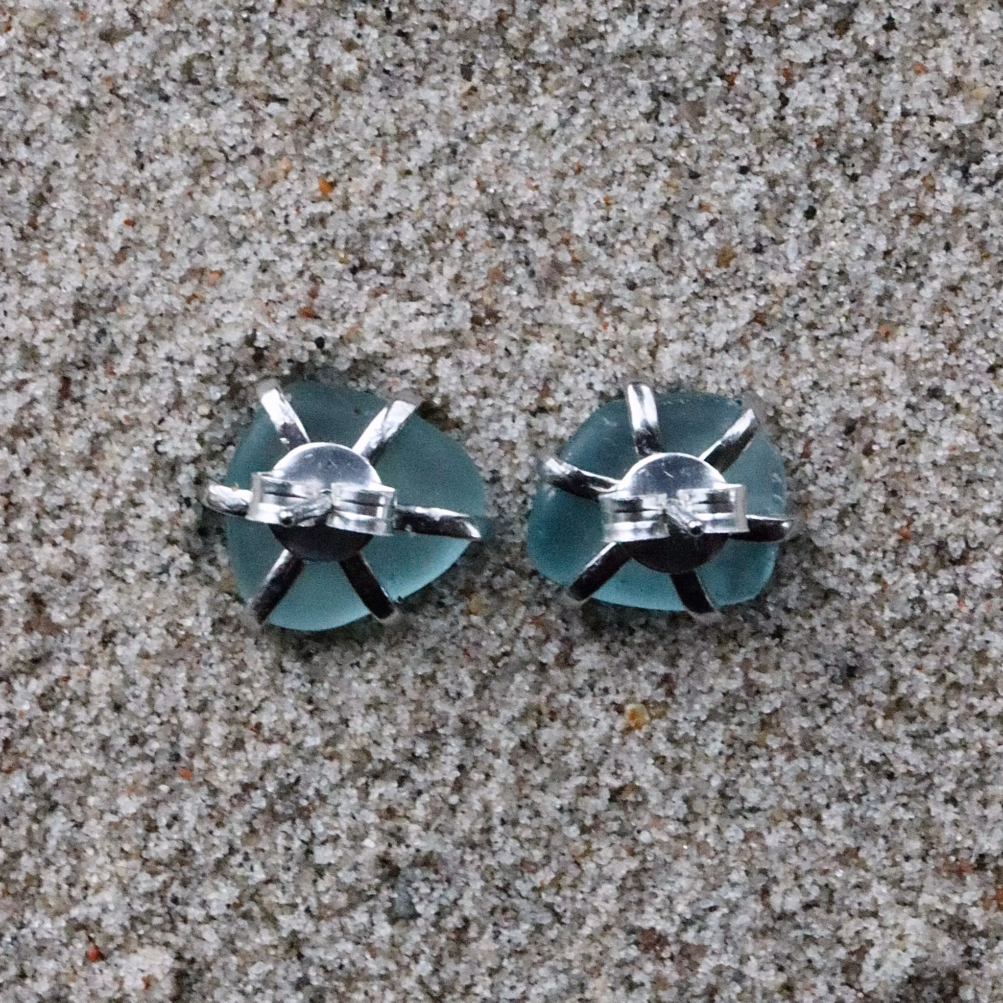 Love Is In The Air stiftörhängen