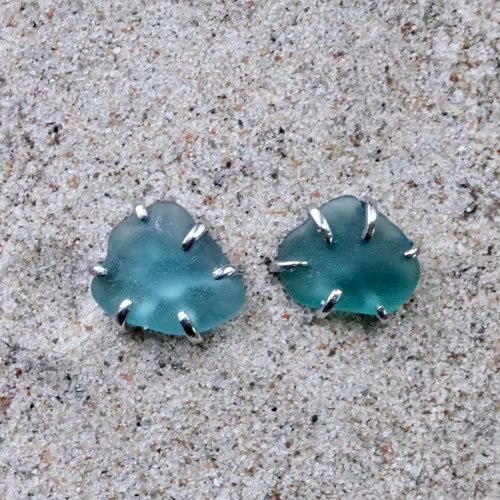 Wonderblue stiftörhängen