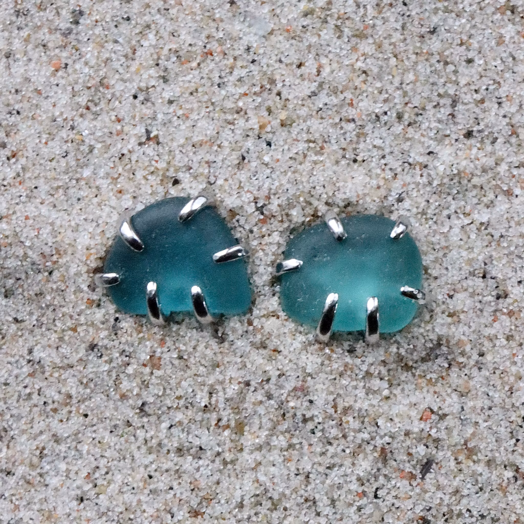 Seagazing stiftörhängen