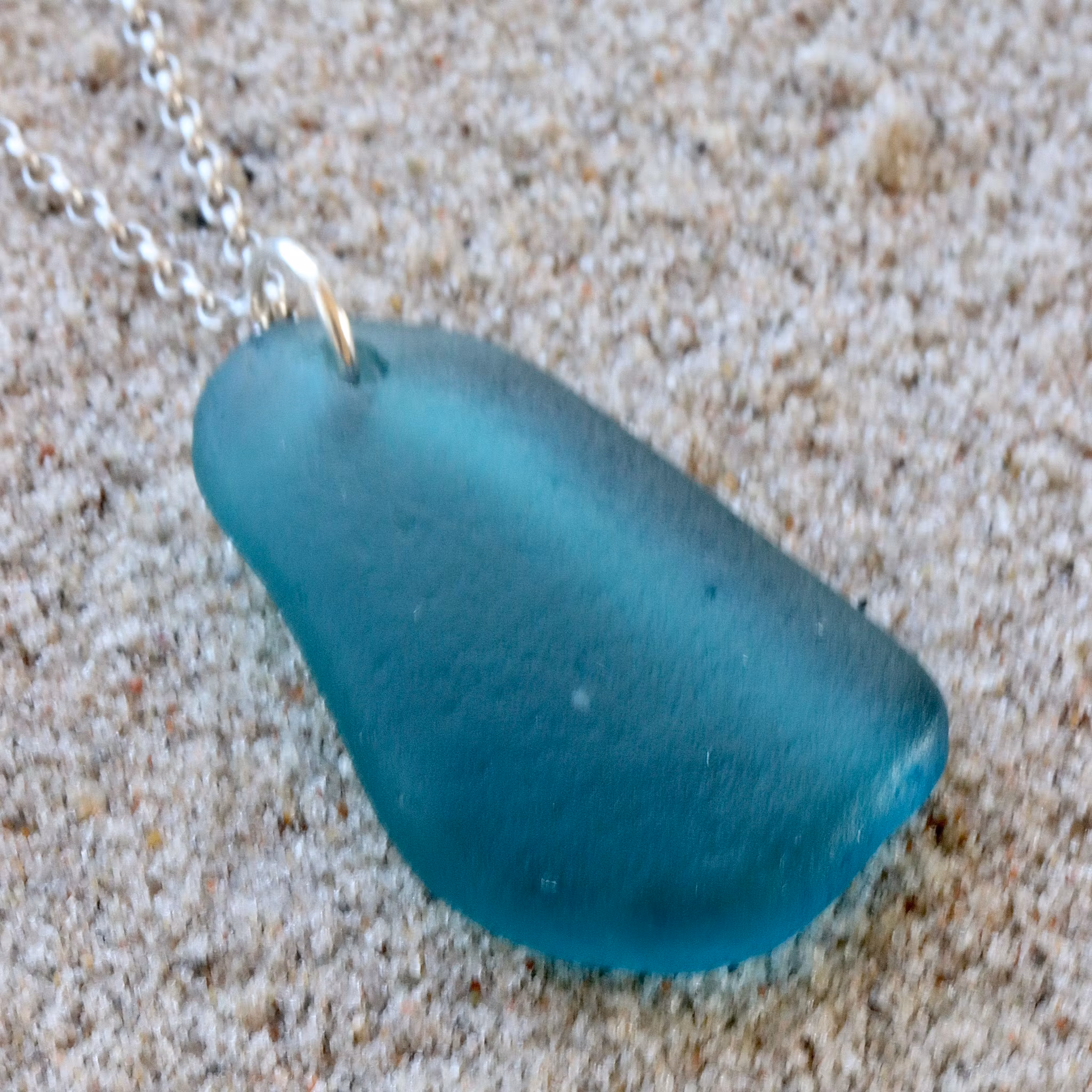 Deep Blue Love halsband