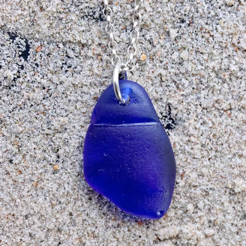 Darkest Blue halsband