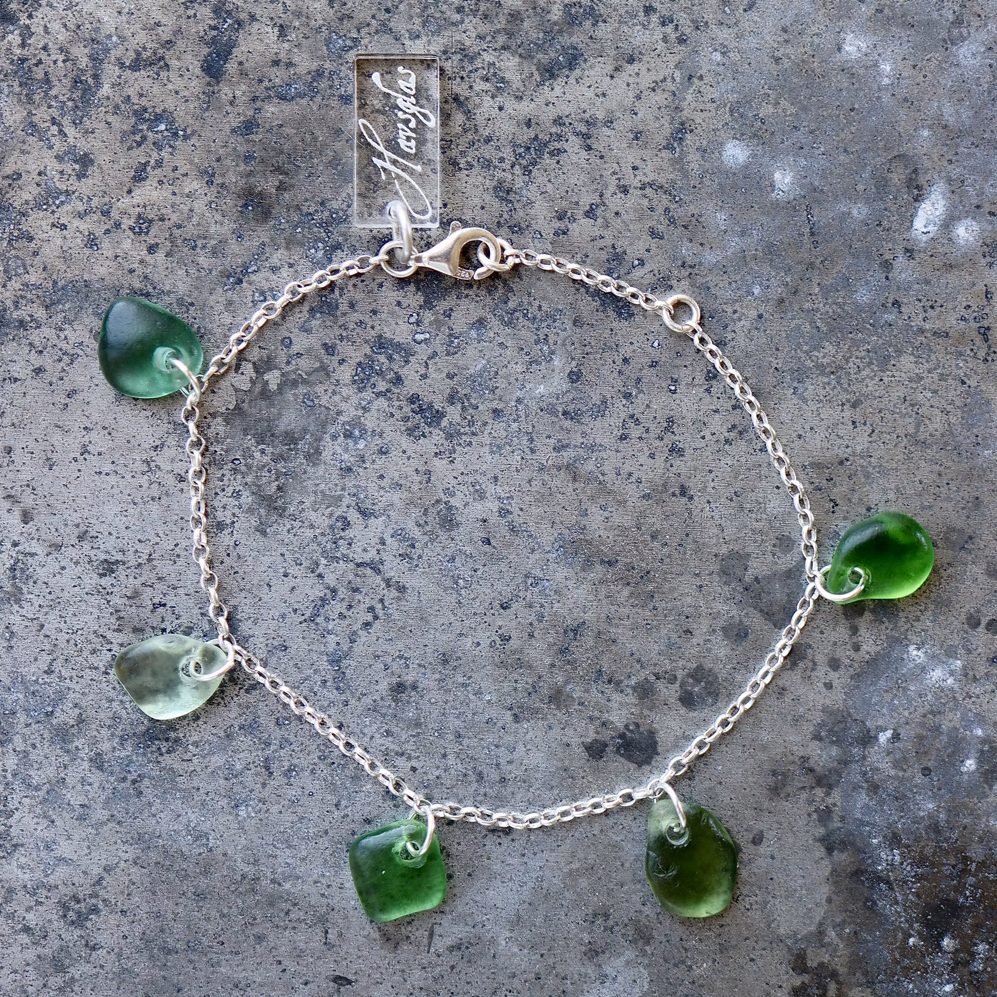 Treasure Hunter´s Lovely Green armband