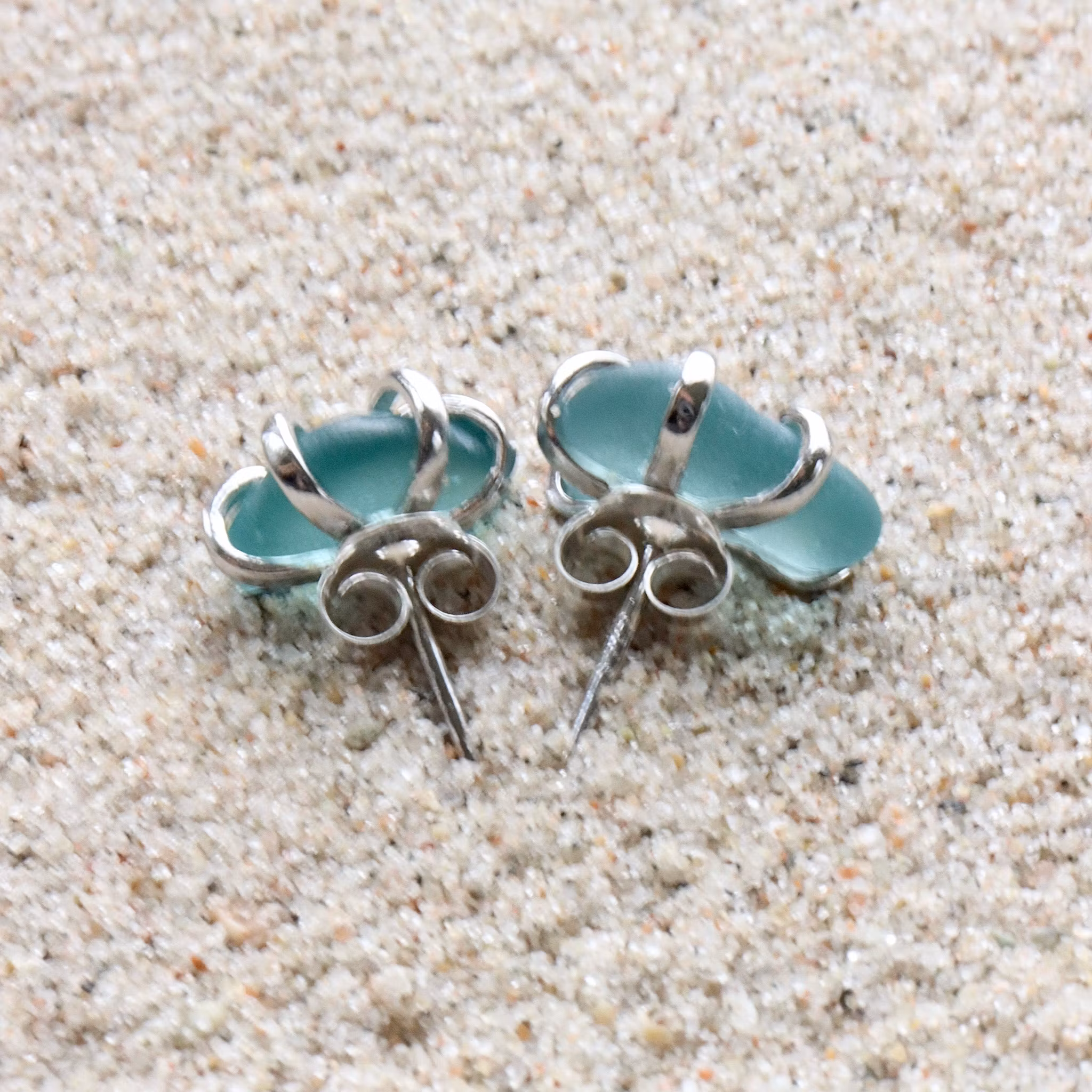 Magic Ocean Blue stiftörhängen